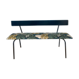 Bench lined