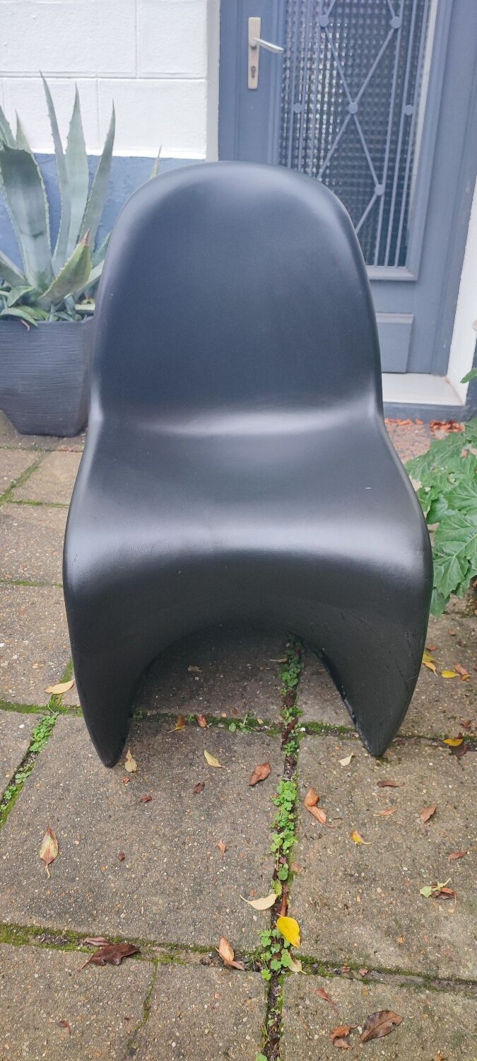 Panton chair design style