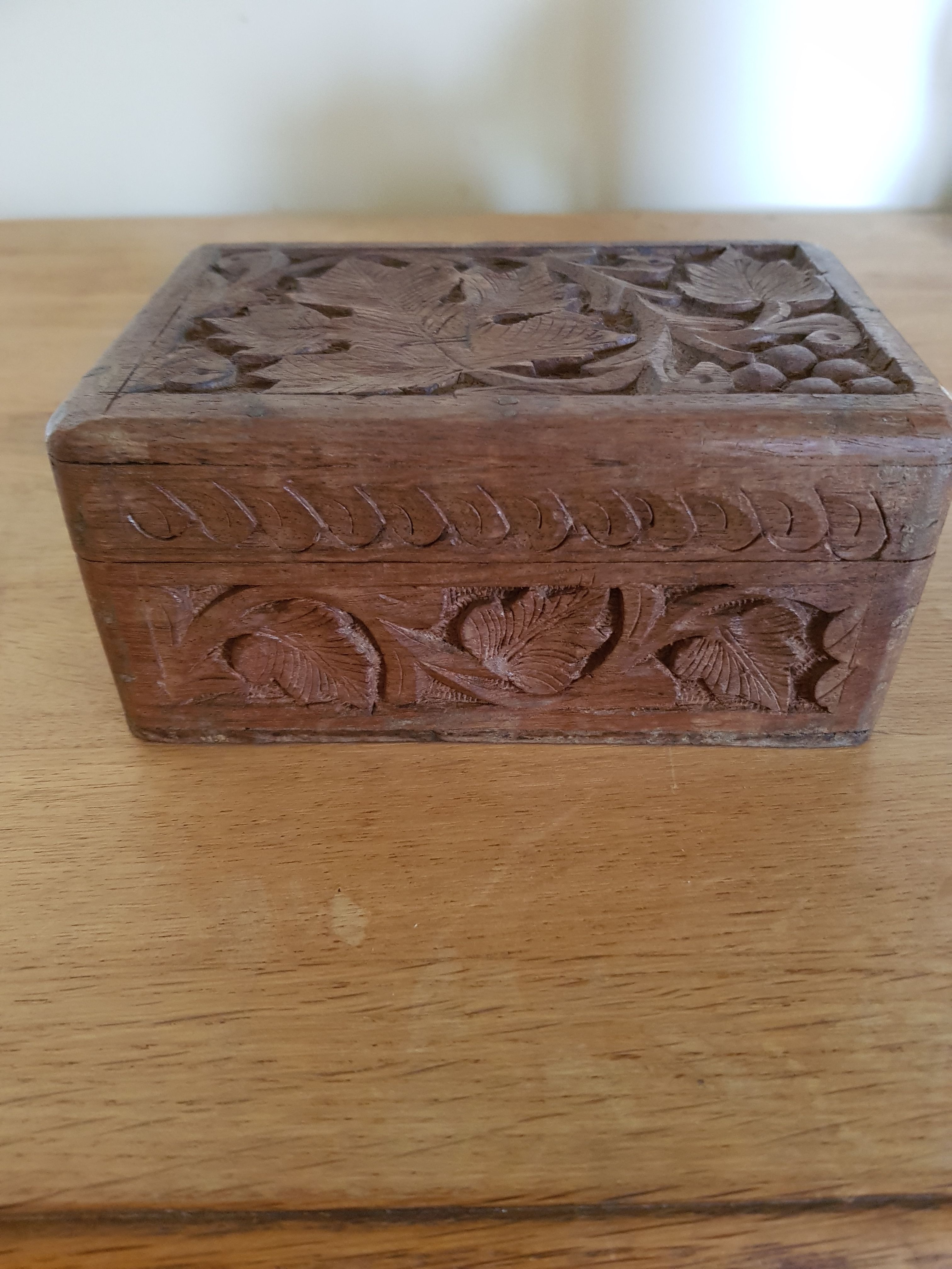 Black Forest style vintage carved wooden box Jewelry box 11