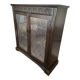 Display cabinet with shelves