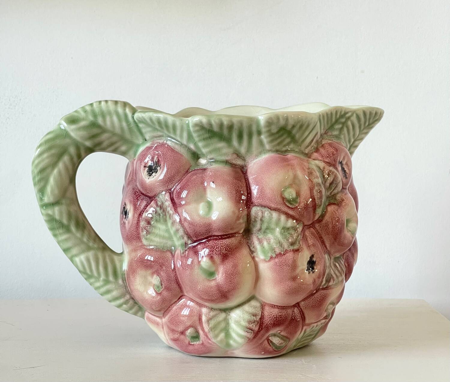 Jug in earthenware