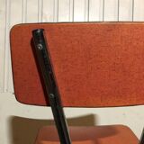 Set of 2 formica coral speckled chairs