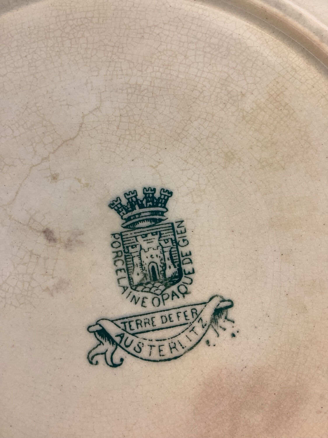 6 old flat iron earth plates