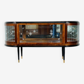 chic display sideboard with engraved glass and glass slats