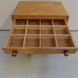 Classeur vintage à tiroirs