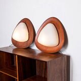 Paire d’appliques Italiennes en teck et opaline par Goffredo Reggiani 1960.