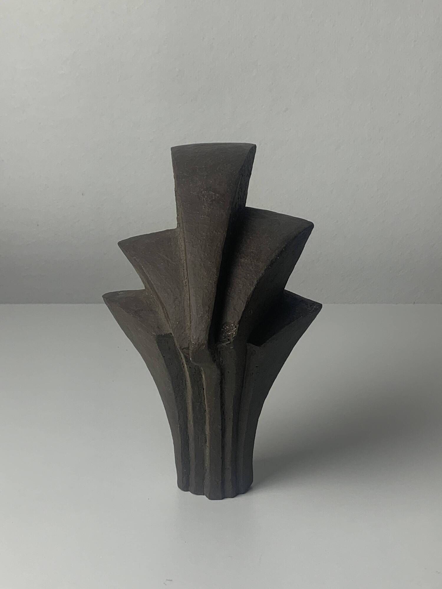 Pair of Dutch brutalist cast stone concrete abstract sculptures, ca 1960s