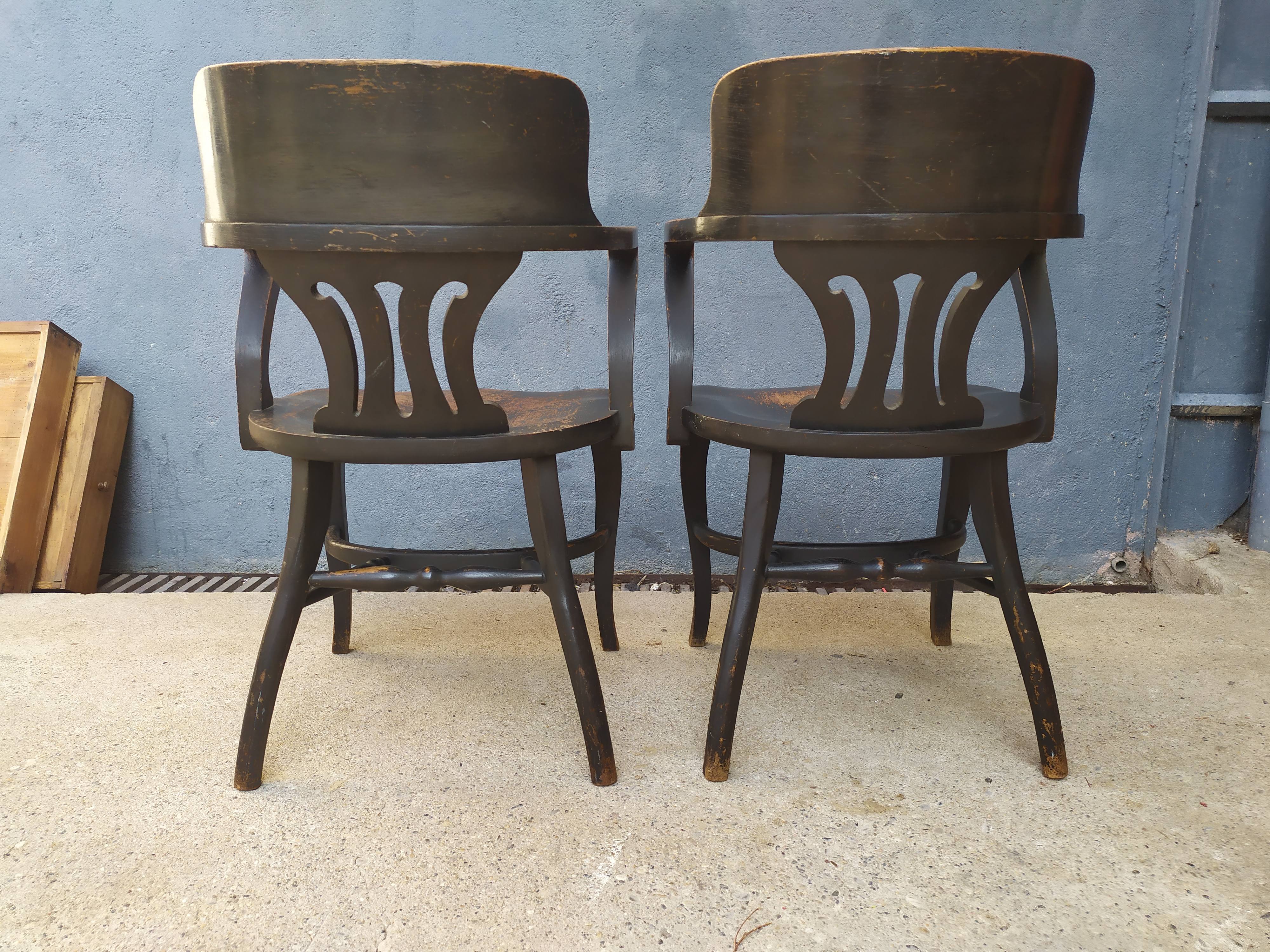Pair of American armchairs