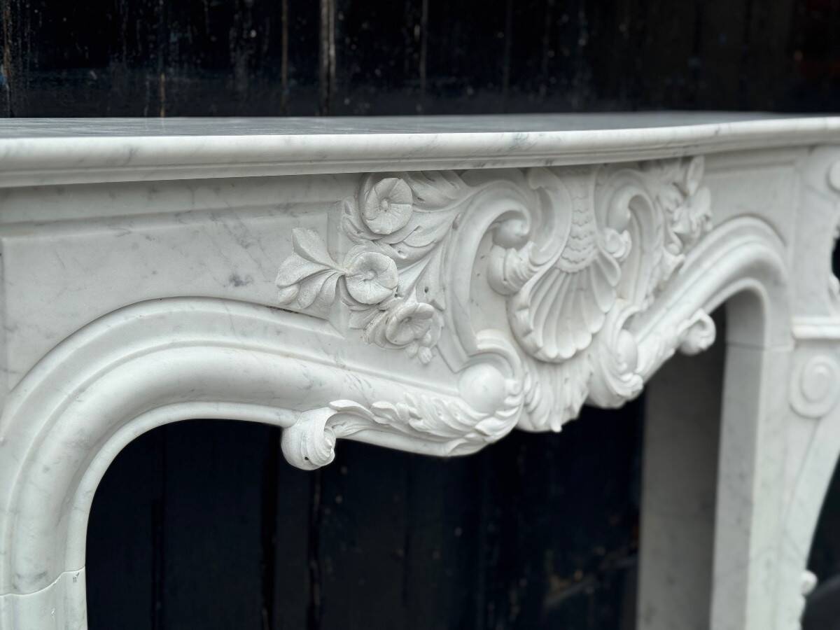 Louis XV style fireplace in Carrara marble circa 1980