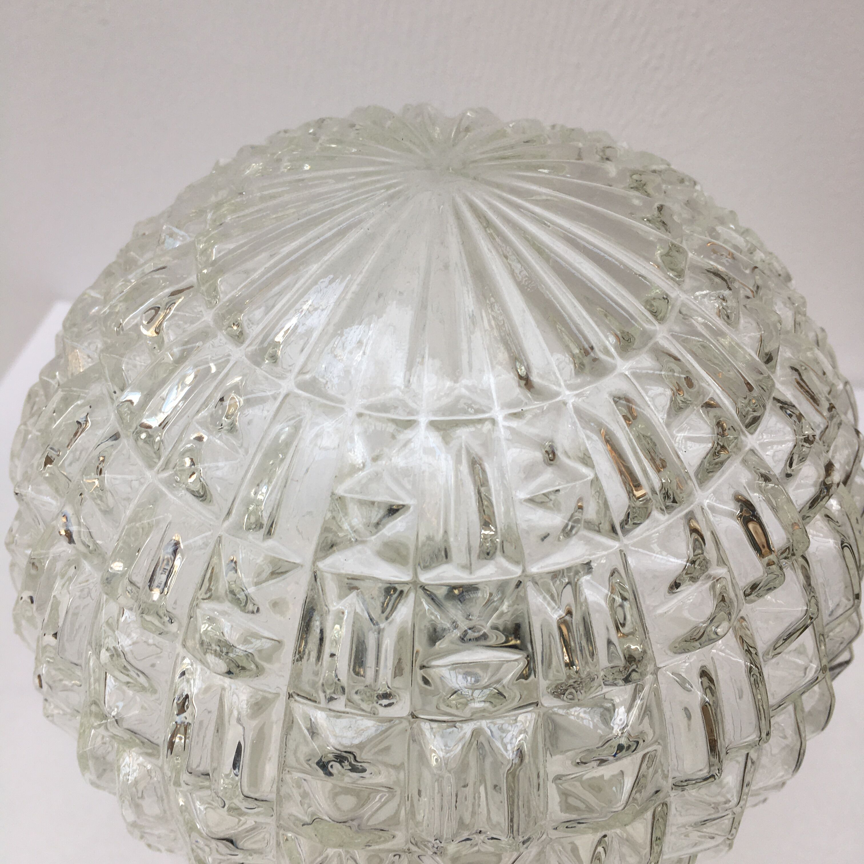 Vintage ball wall lamp