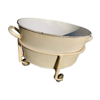 Industrial metal basin medical firm