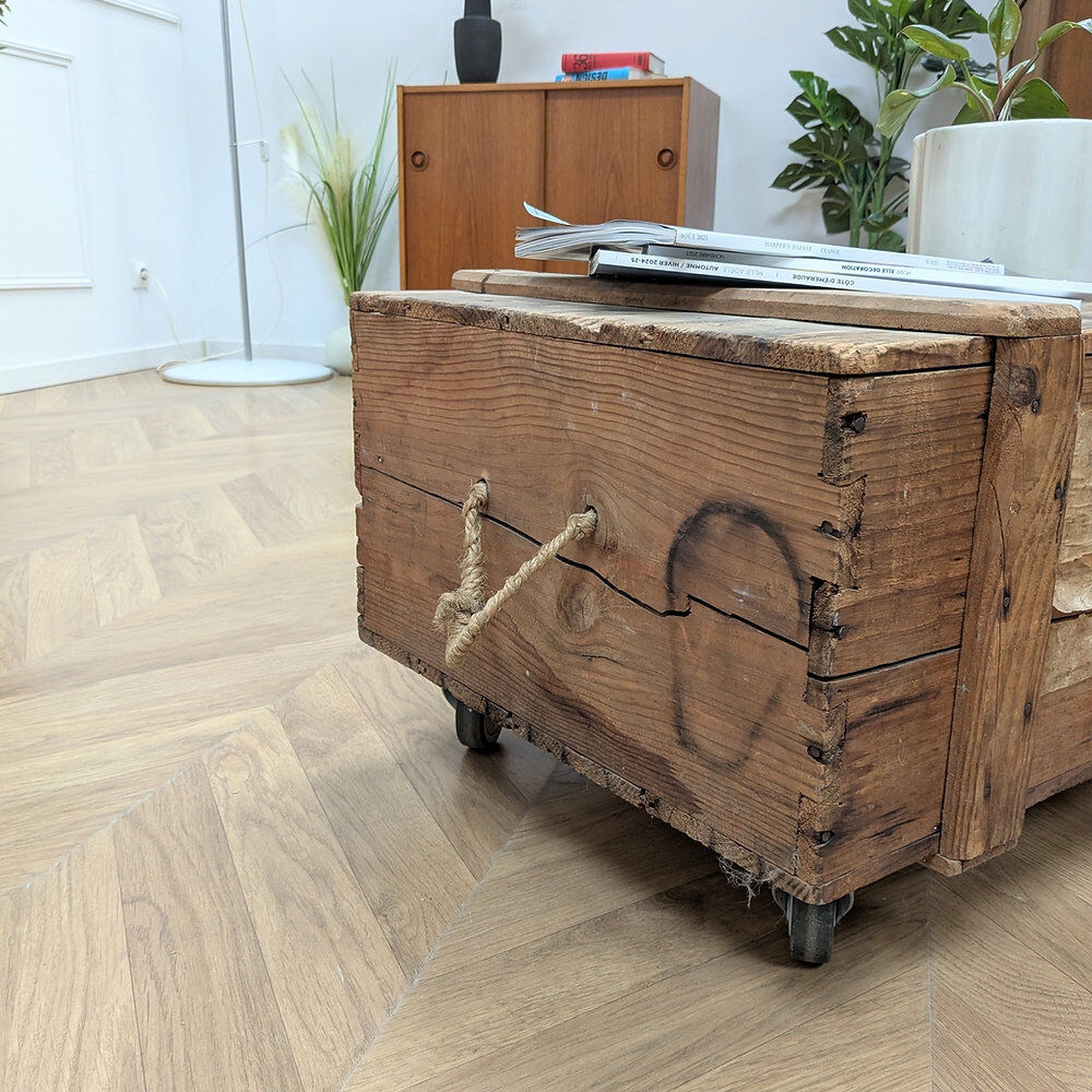Table basse coffre vintage