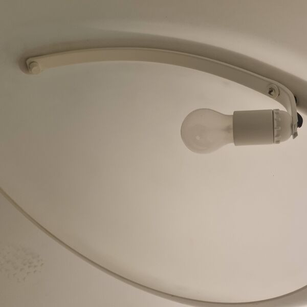 Lampadaire Serpente Blanc par Elio Martinelli pour Martinelli Luce