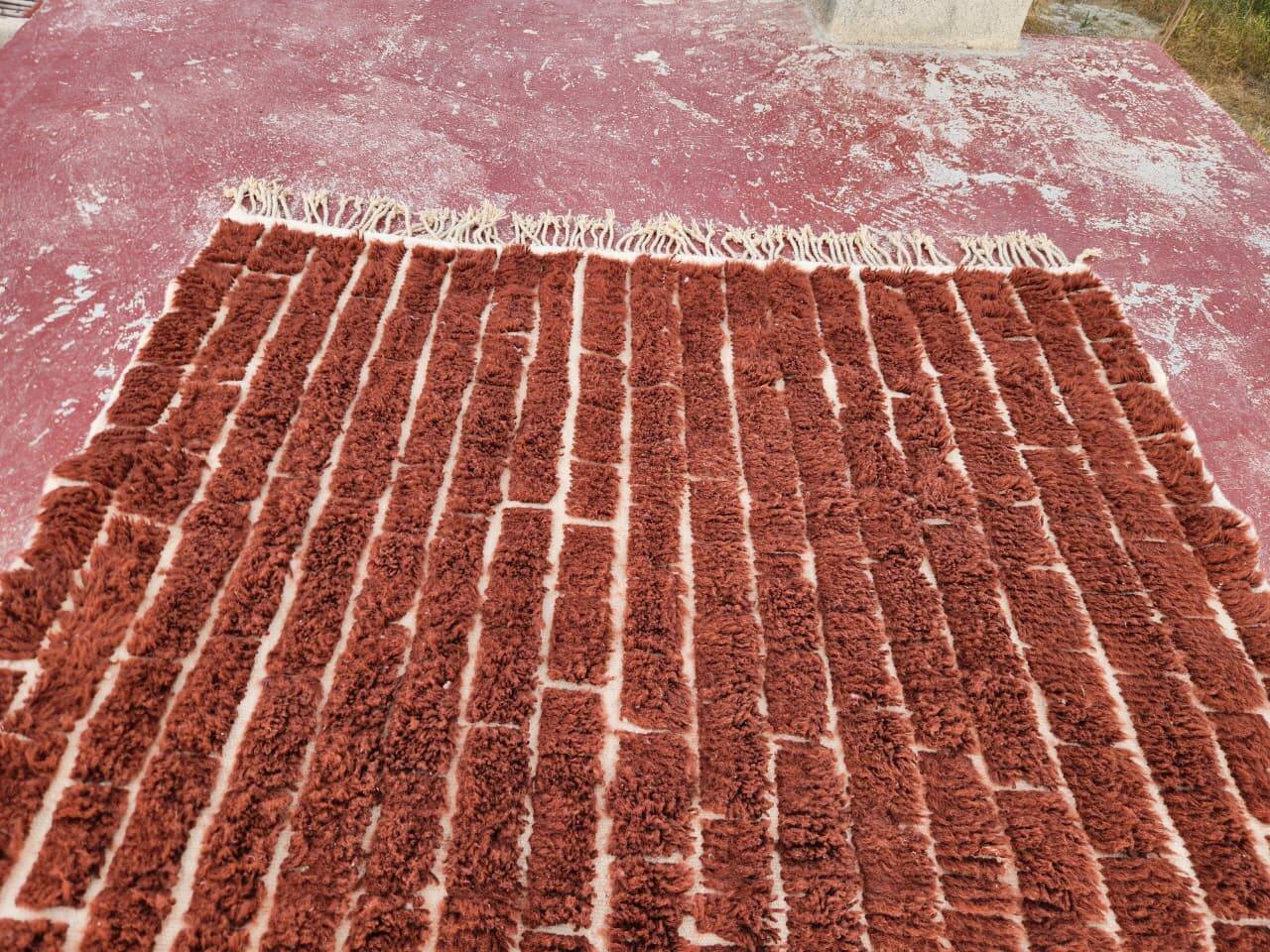 Authentic Beni Ouarain rug 250 x 200 cm – Natural wool chocolate brown