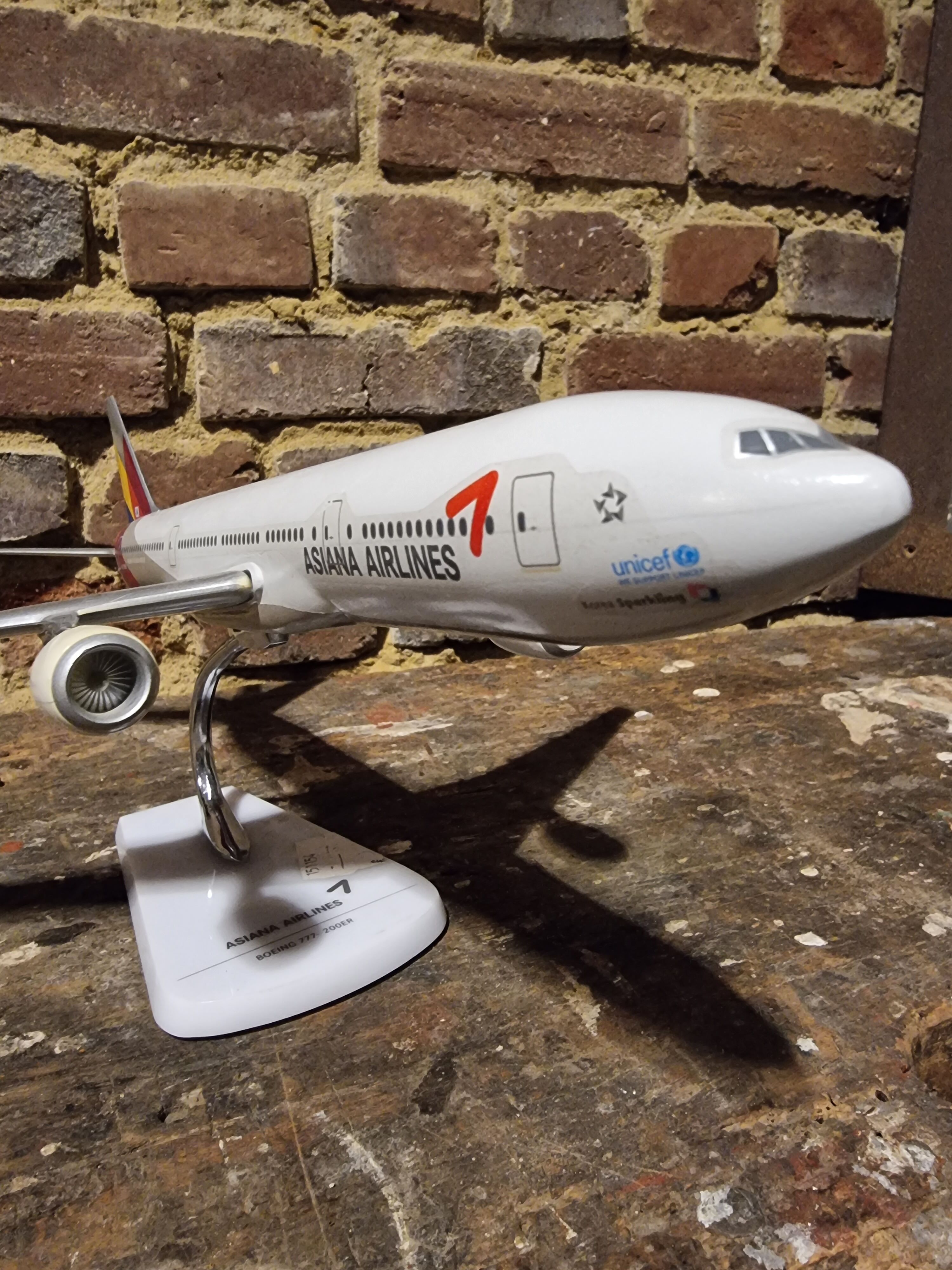 Model aircraft Boeing 777