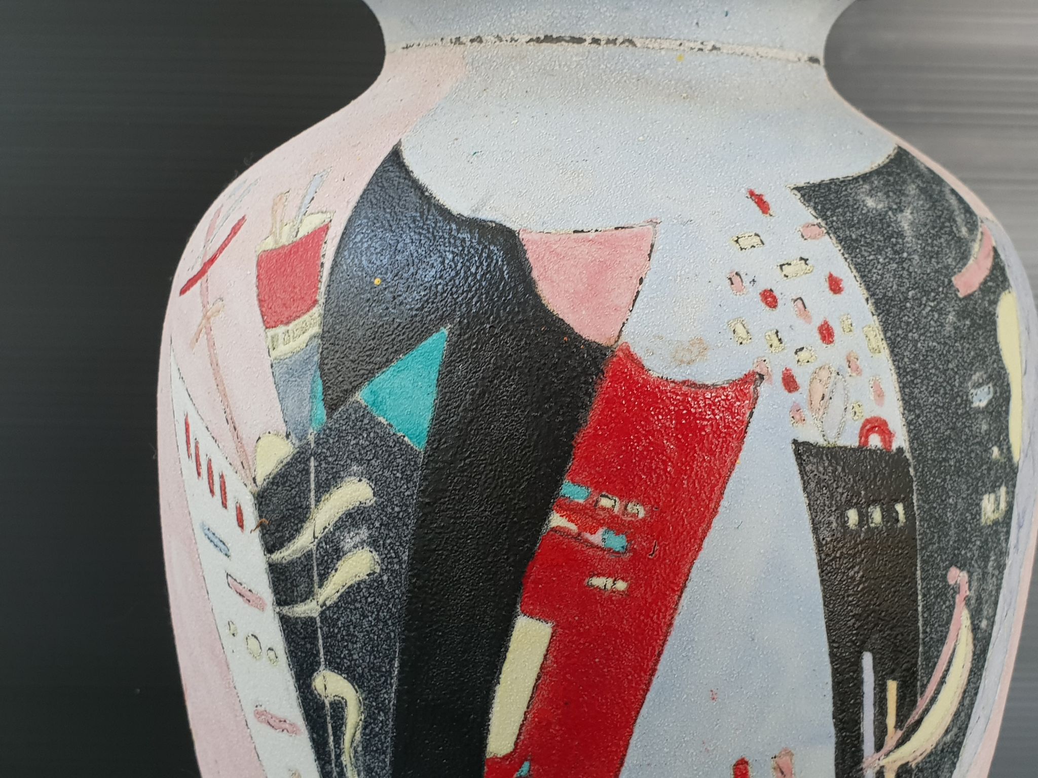 Vintage Italian vase 1980