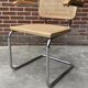 Chaise Cesca B64 avec accoudoirs par Marcel Breuer Design