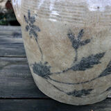 Glazed stoneware pot