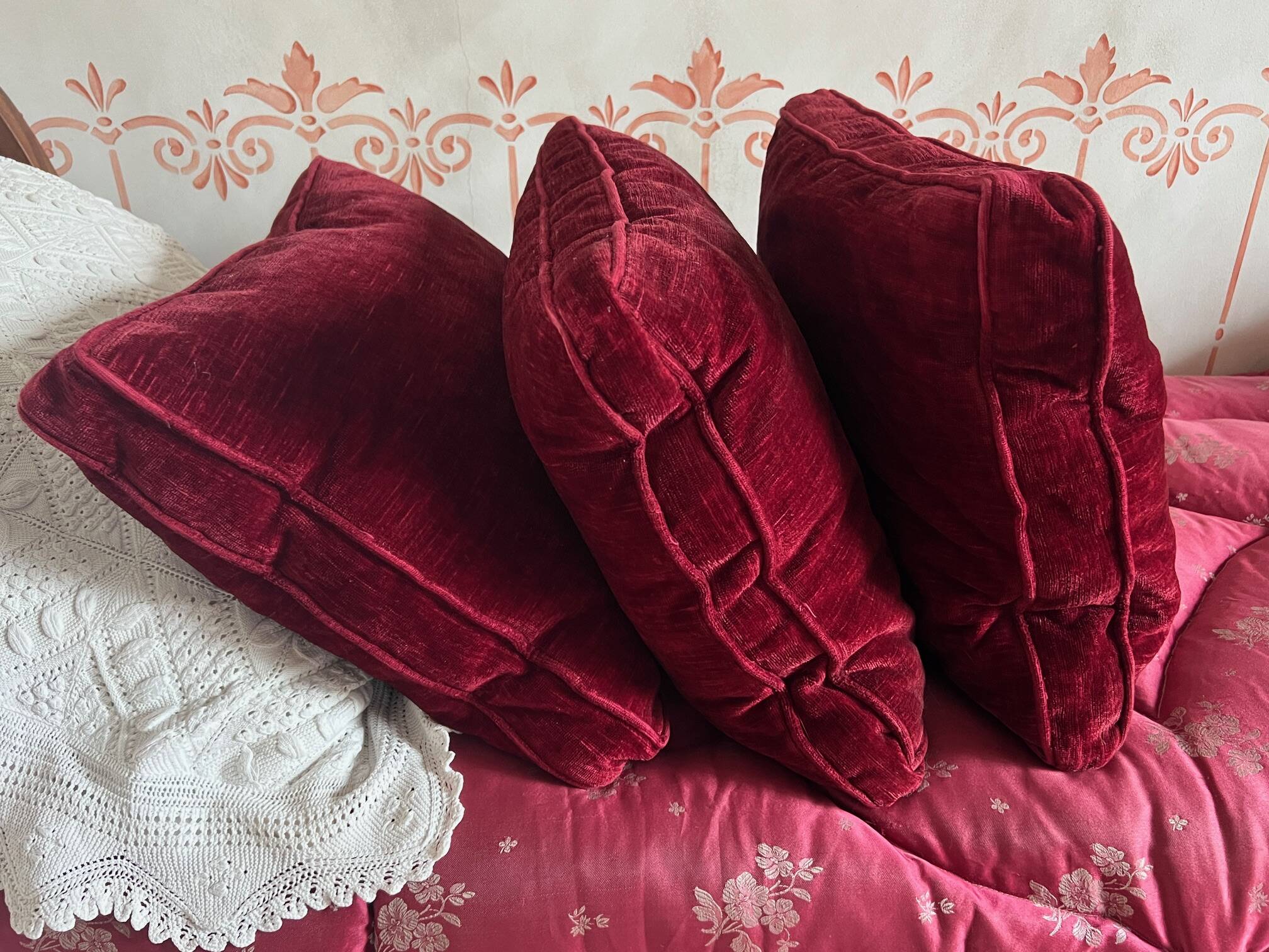 Empire style daybed (19th century) + new mattress (sleeping area 180x73cm), walnut chaise longue