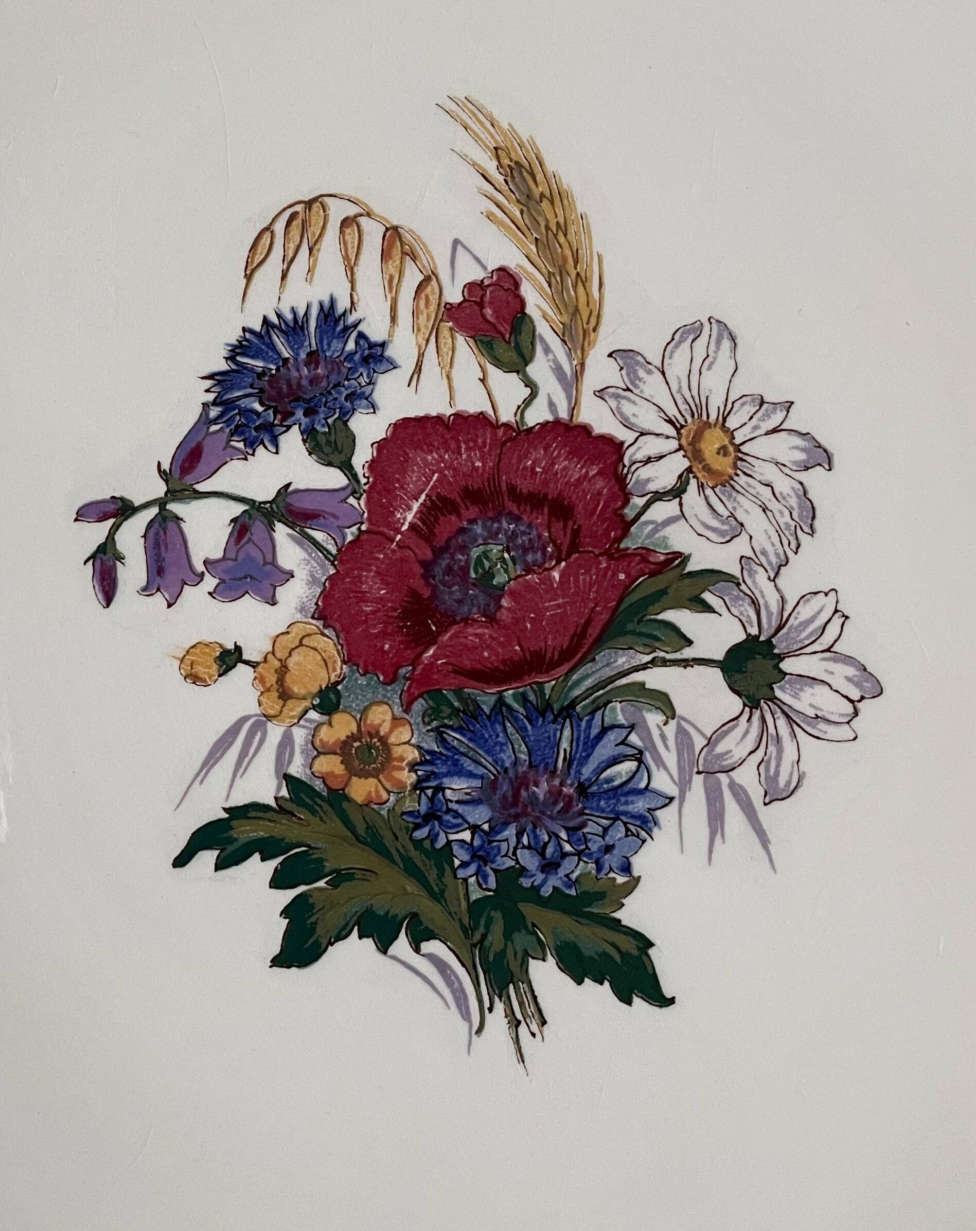 Antique pie dish in Sarreguemines earthenware.