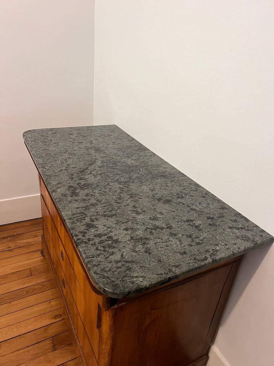 19th-century commode with a marble top