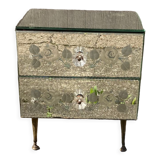 Chest of drawers with ornate mirrors