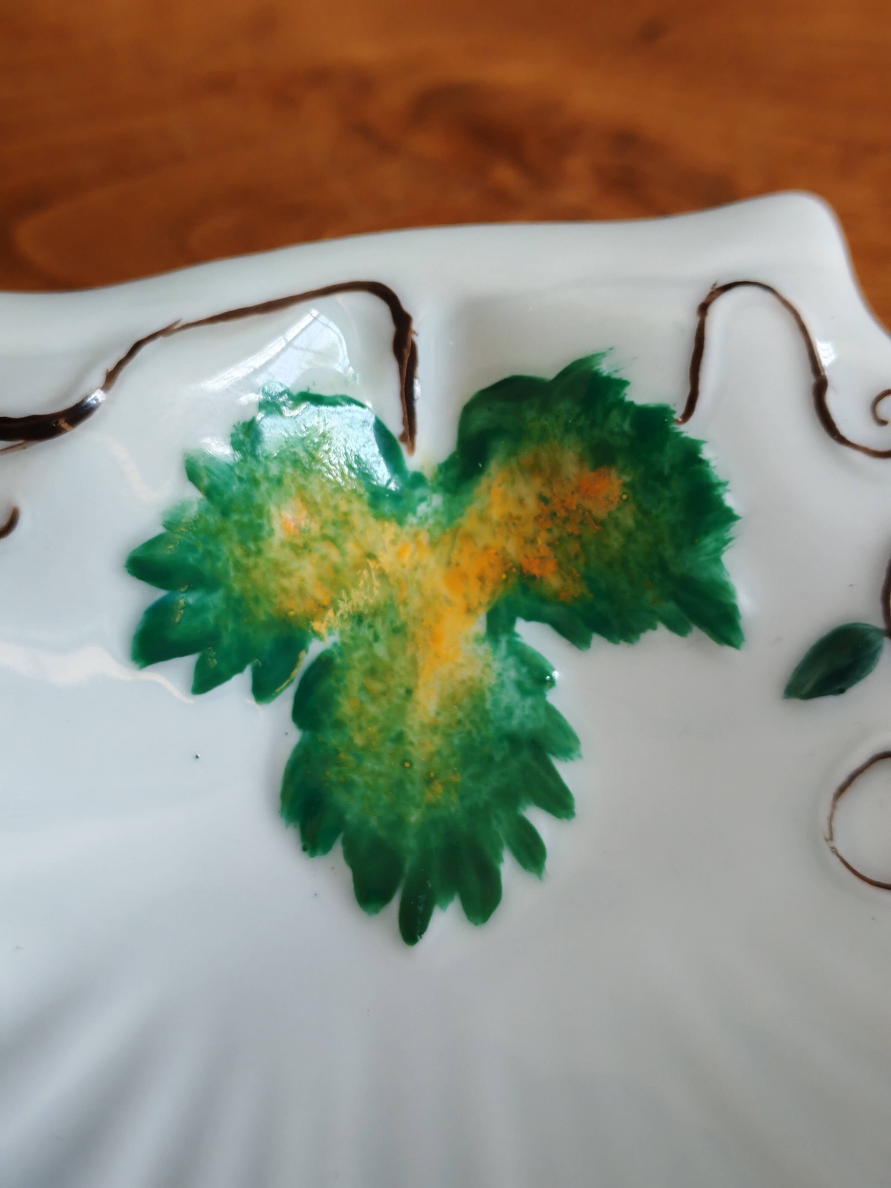 Philippe Deshoulières Limoges shell dish