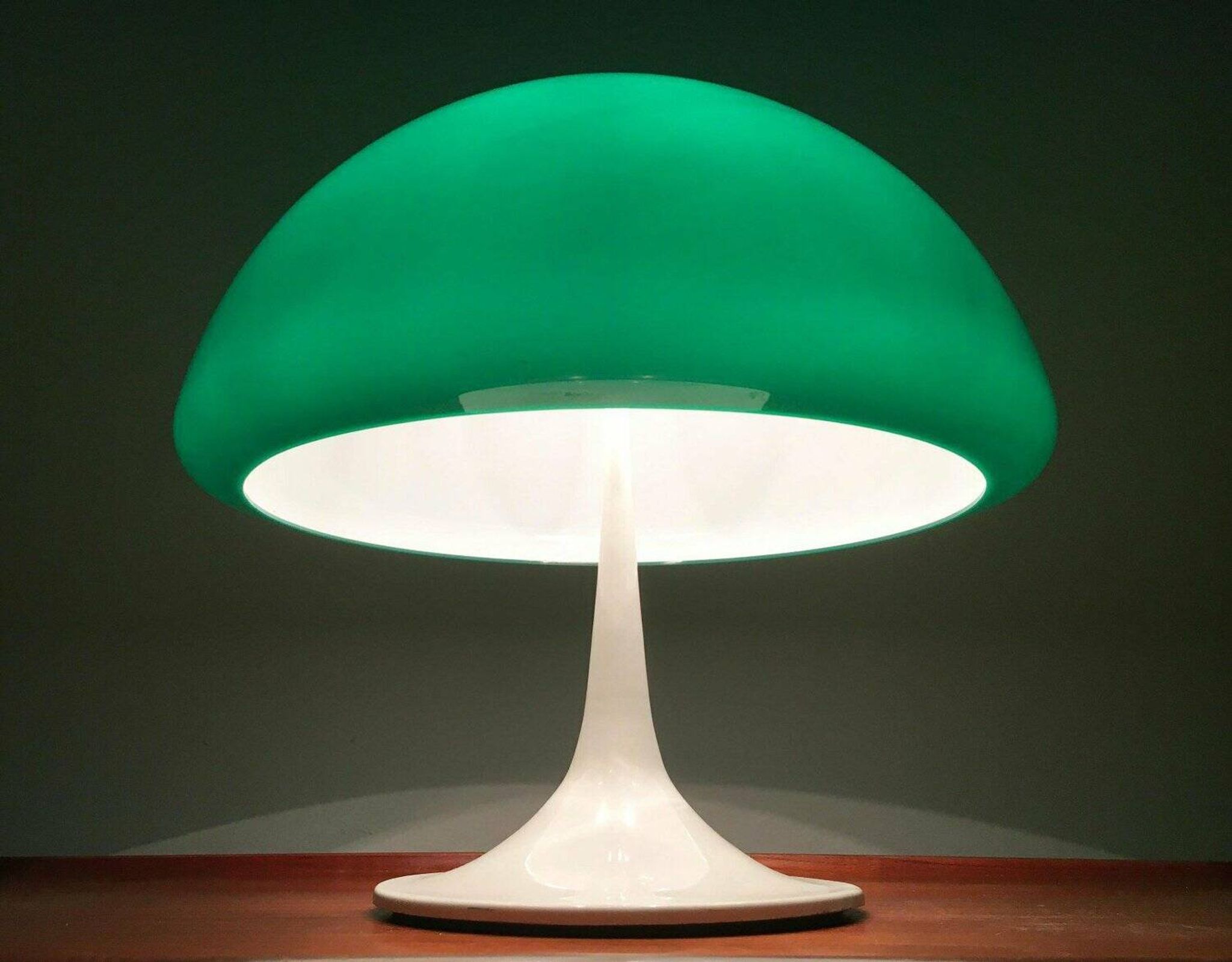 Mid-century green Italian table lamp Toledo by Luigi Massoni for Guzzini, 1960s.