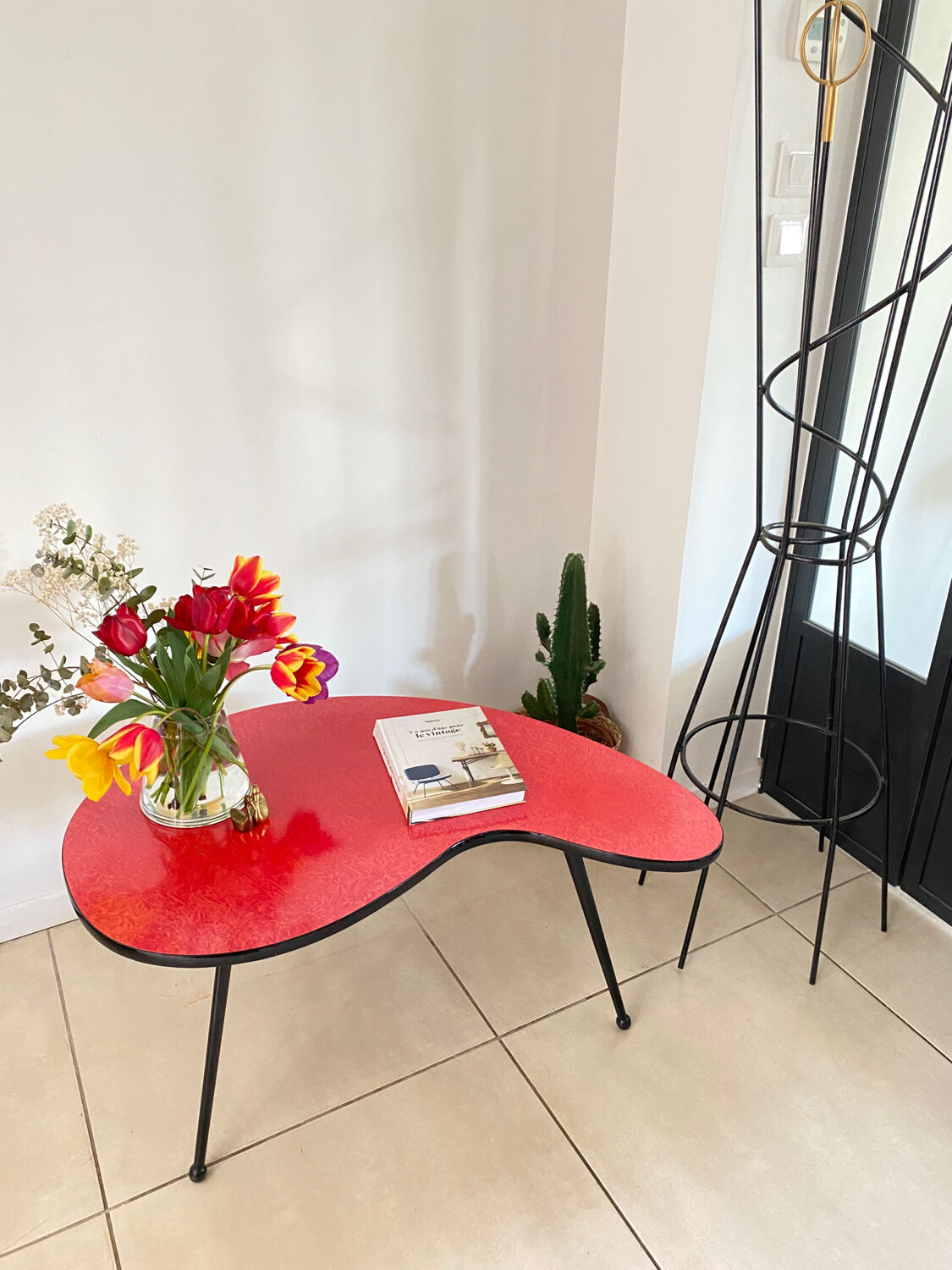 Red Formica bean coffee table