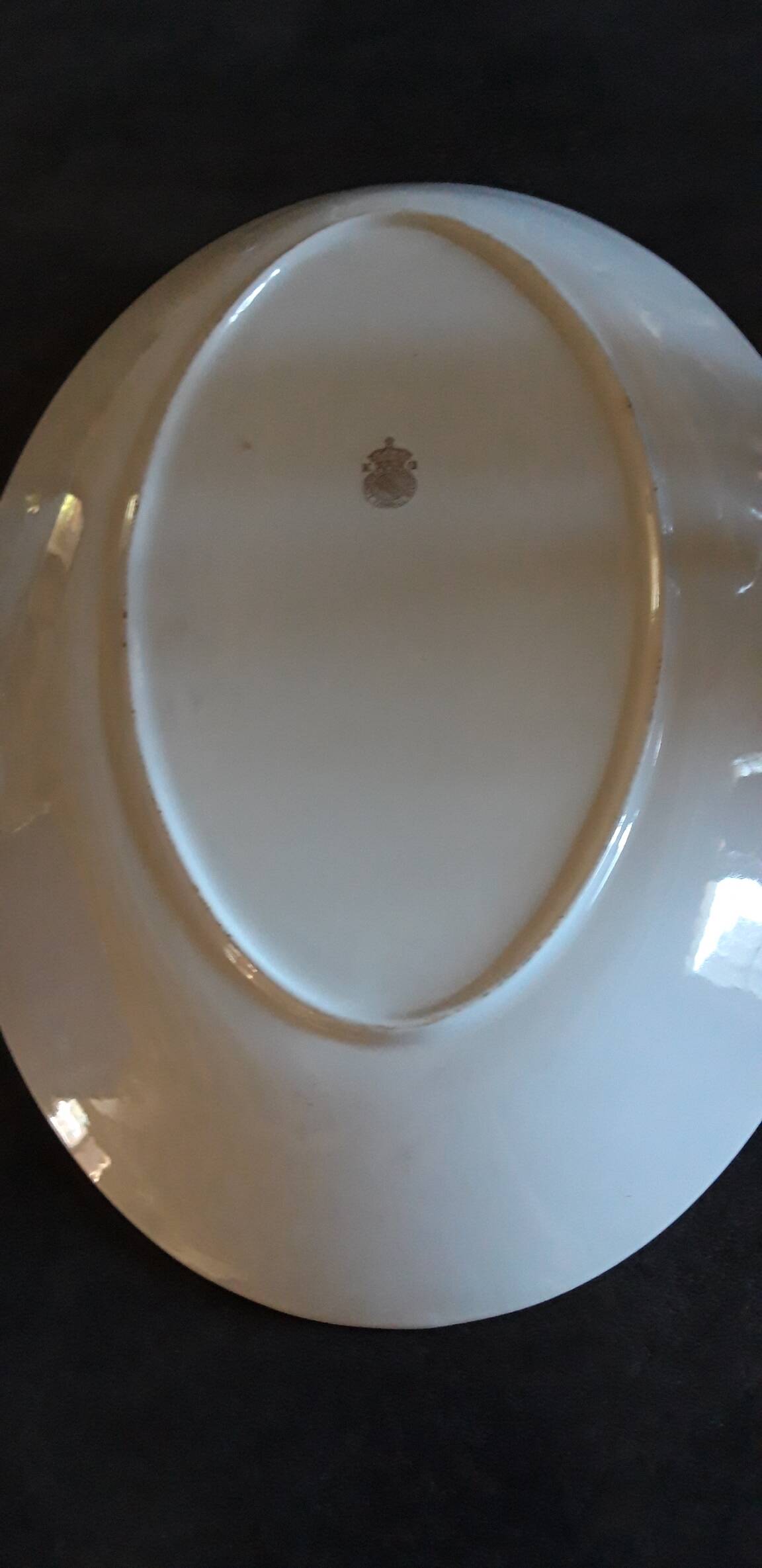 set of 4 white avocado bowls by Philippe Deshoulières