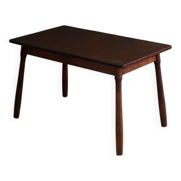 Modern Scandinavian, beech table with club-shaped legs, Arnold Madsen, made in the 1940s.