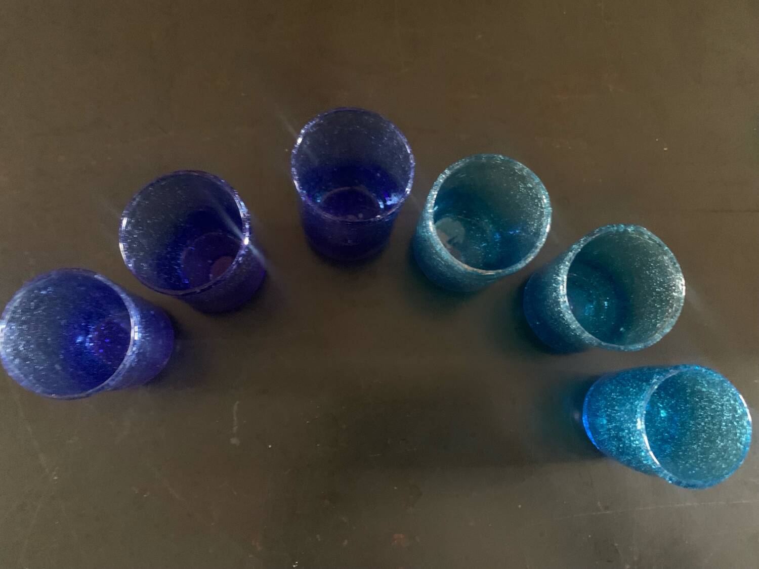 6 verres à liqueur