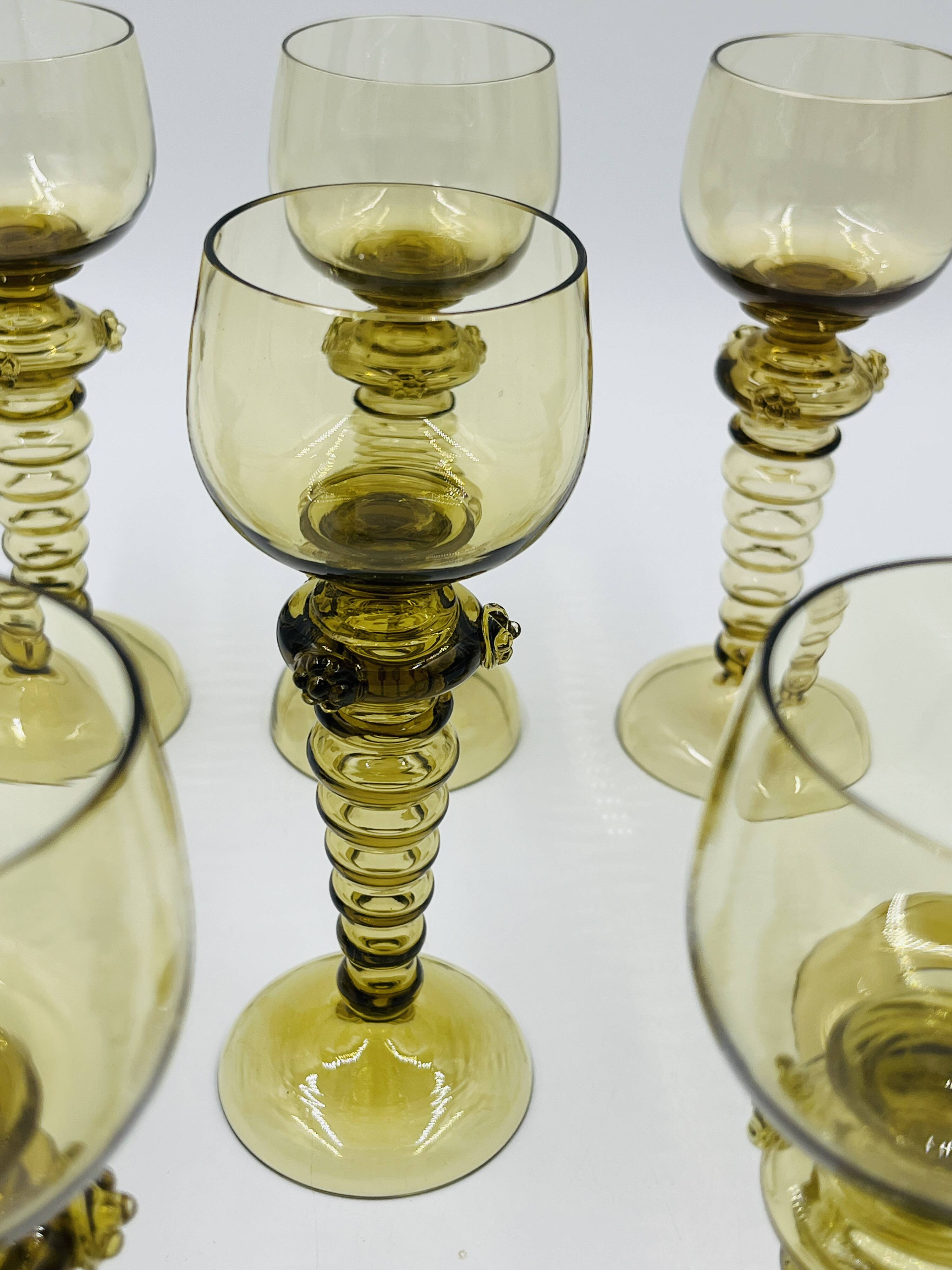 Lot de 8 verres à vin Roemer verts