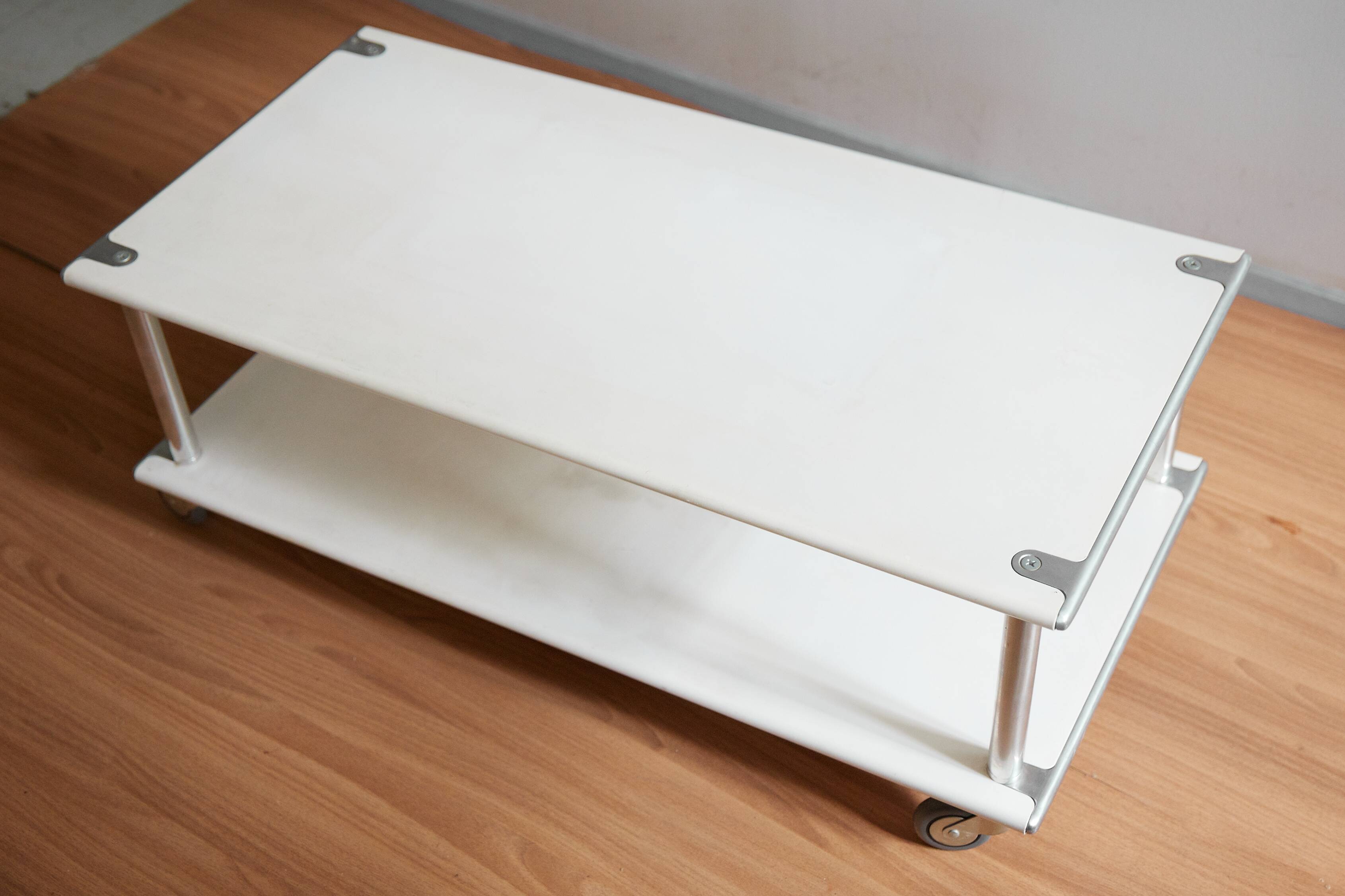 Vintage industrial coffee table on wheels – 70s workshop style