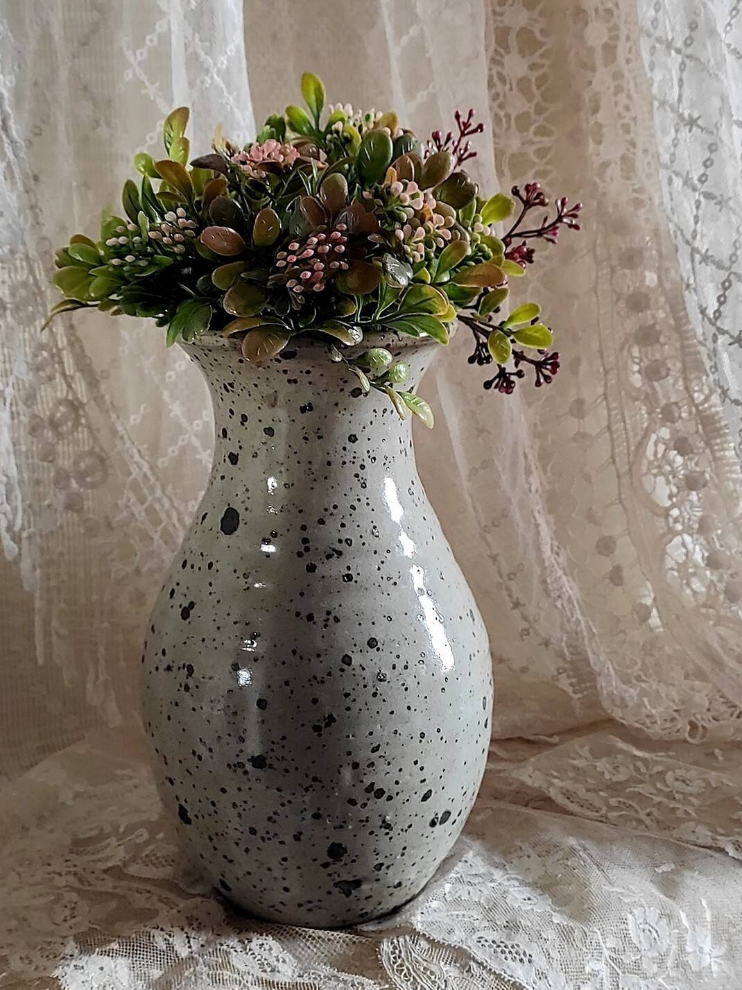 Pyrite gray sandstone vase