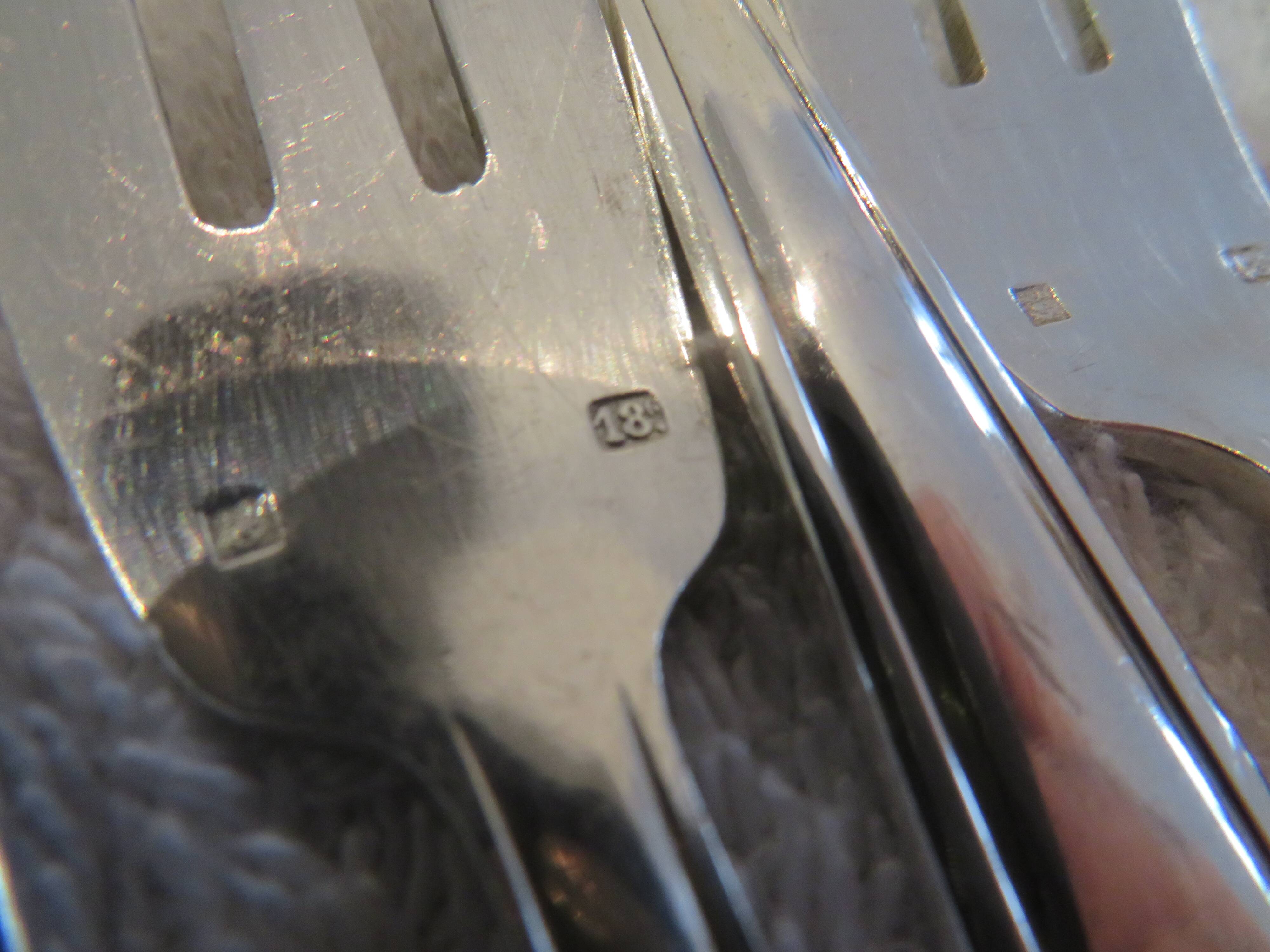 12 silver plated cake forks, goldsmith AH Grand Prix Monaco 14cm