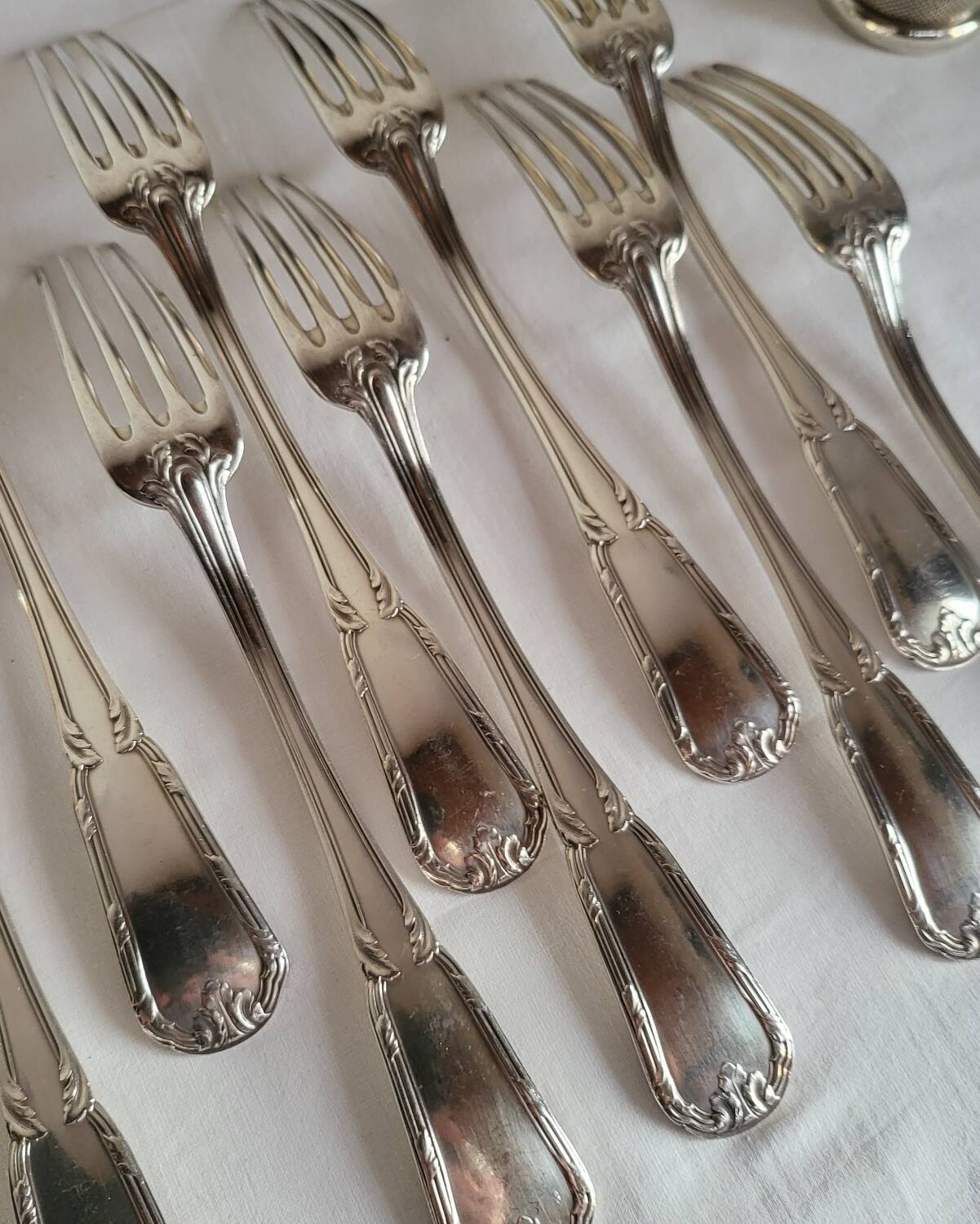 12 Fourchettes en métal argenté Boulenger Couverts de table
