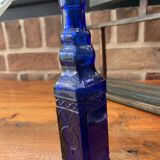 Petite bouteille ancienne bleue cobalt