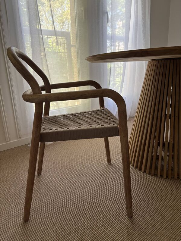 Table +2 chaises Kave home