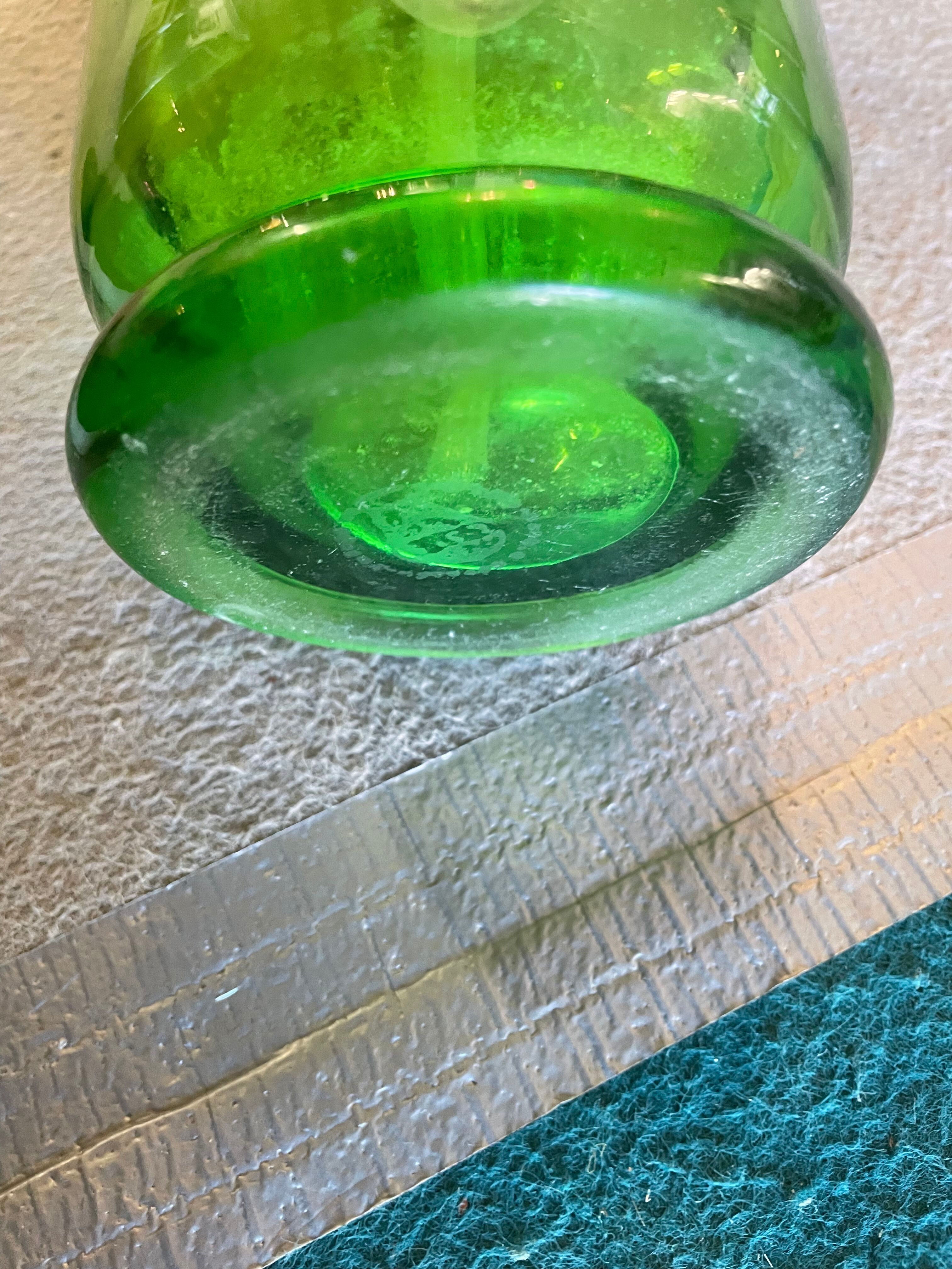 Soulard green siphon