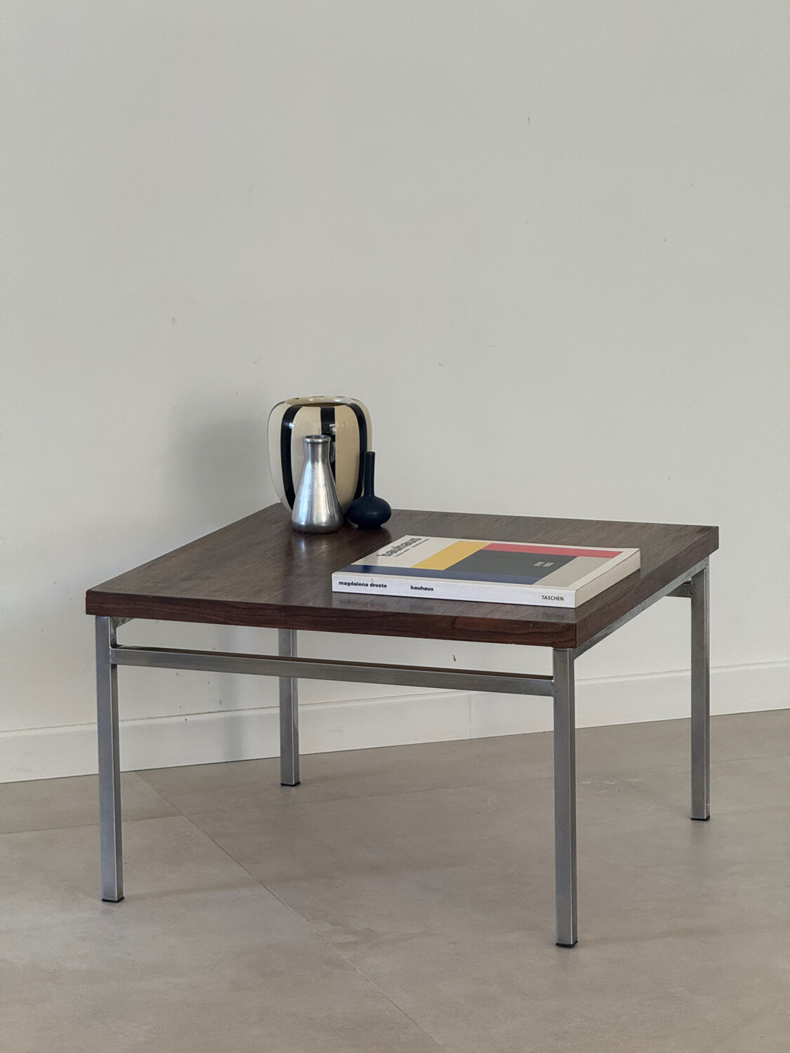 Table basse vintage bois et métal 1970