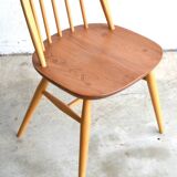 Série de quatre chaises « Quaker »par Lucian Ercolani