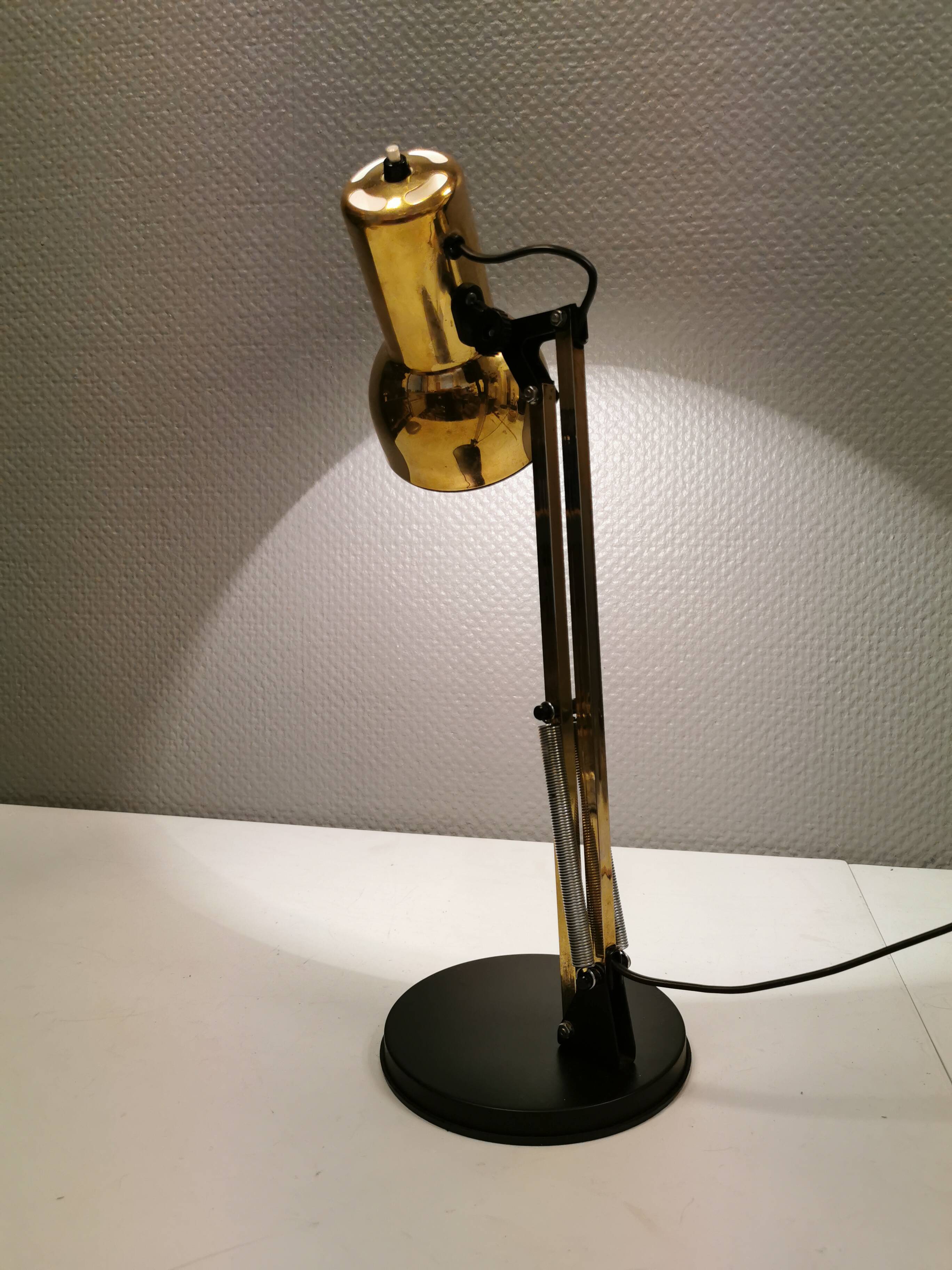 Gold coloured table lamp, Danish from Lyskaer Lighting (LB) 1980s, with black "base"