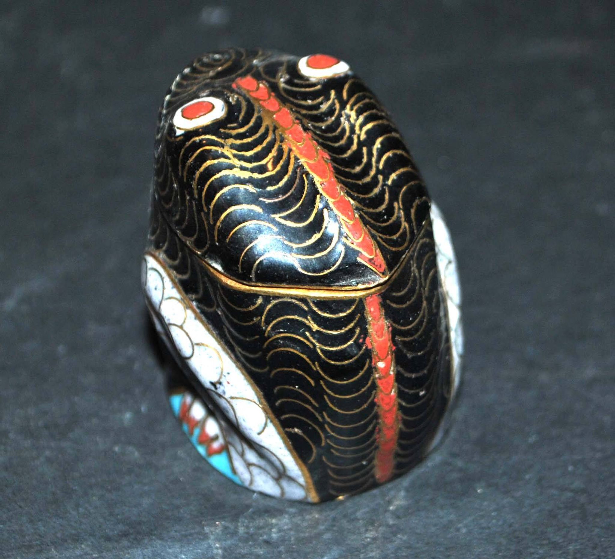 Boite statuette de grenouille en laiton émaux cloisonnée Porte-bonheur