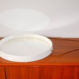 Miroir casquette design rond en plexi écru avec lanière en cuir 1970