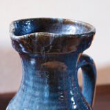 Ceramic pitcher of the potters of Accolay
