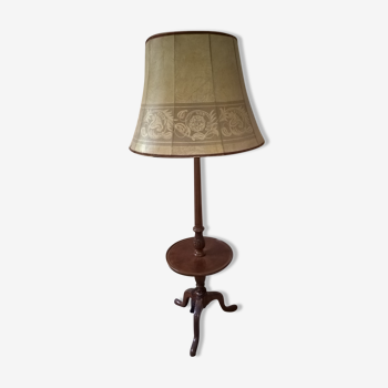 Floor lamp