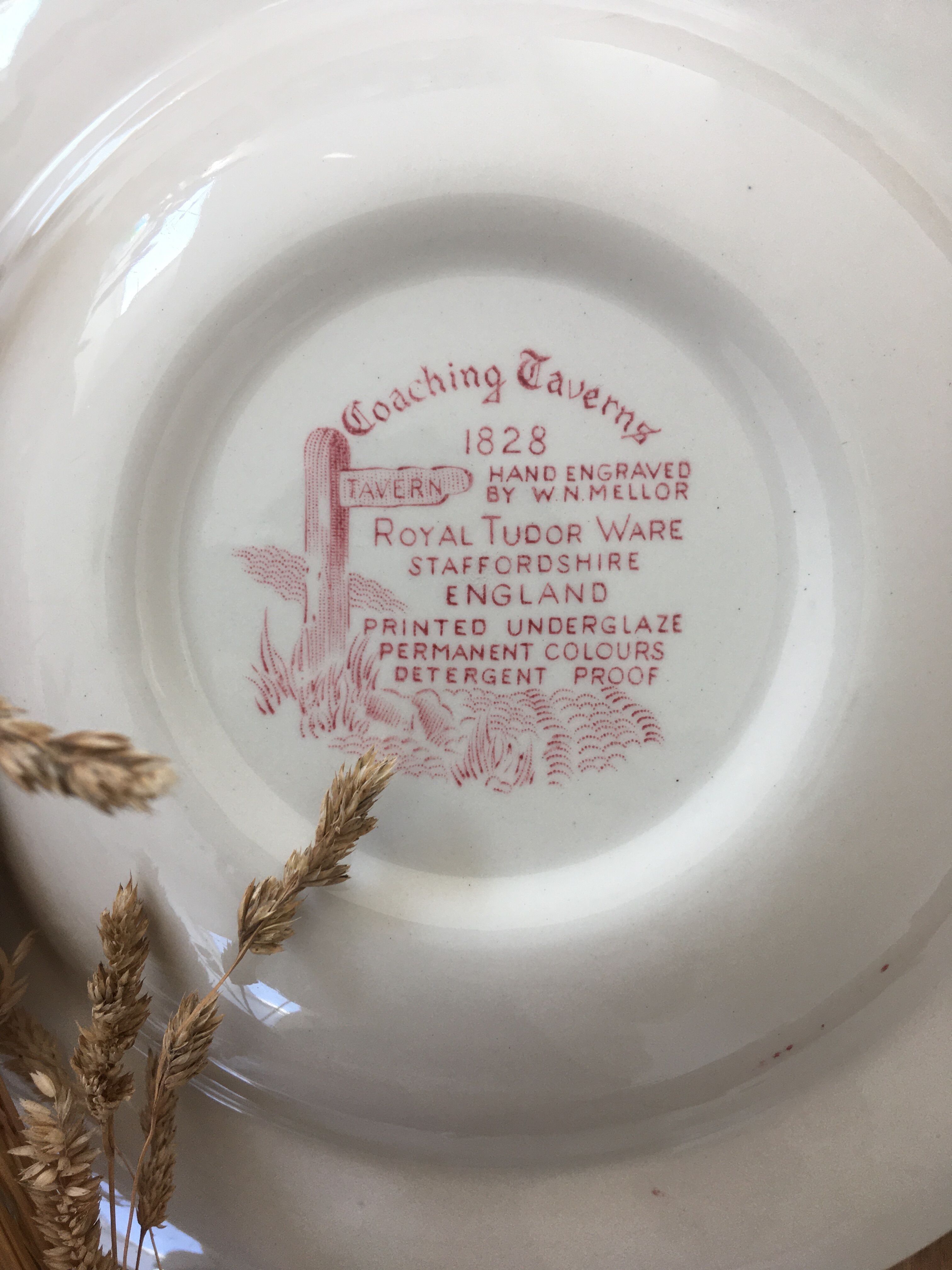 Red English plates