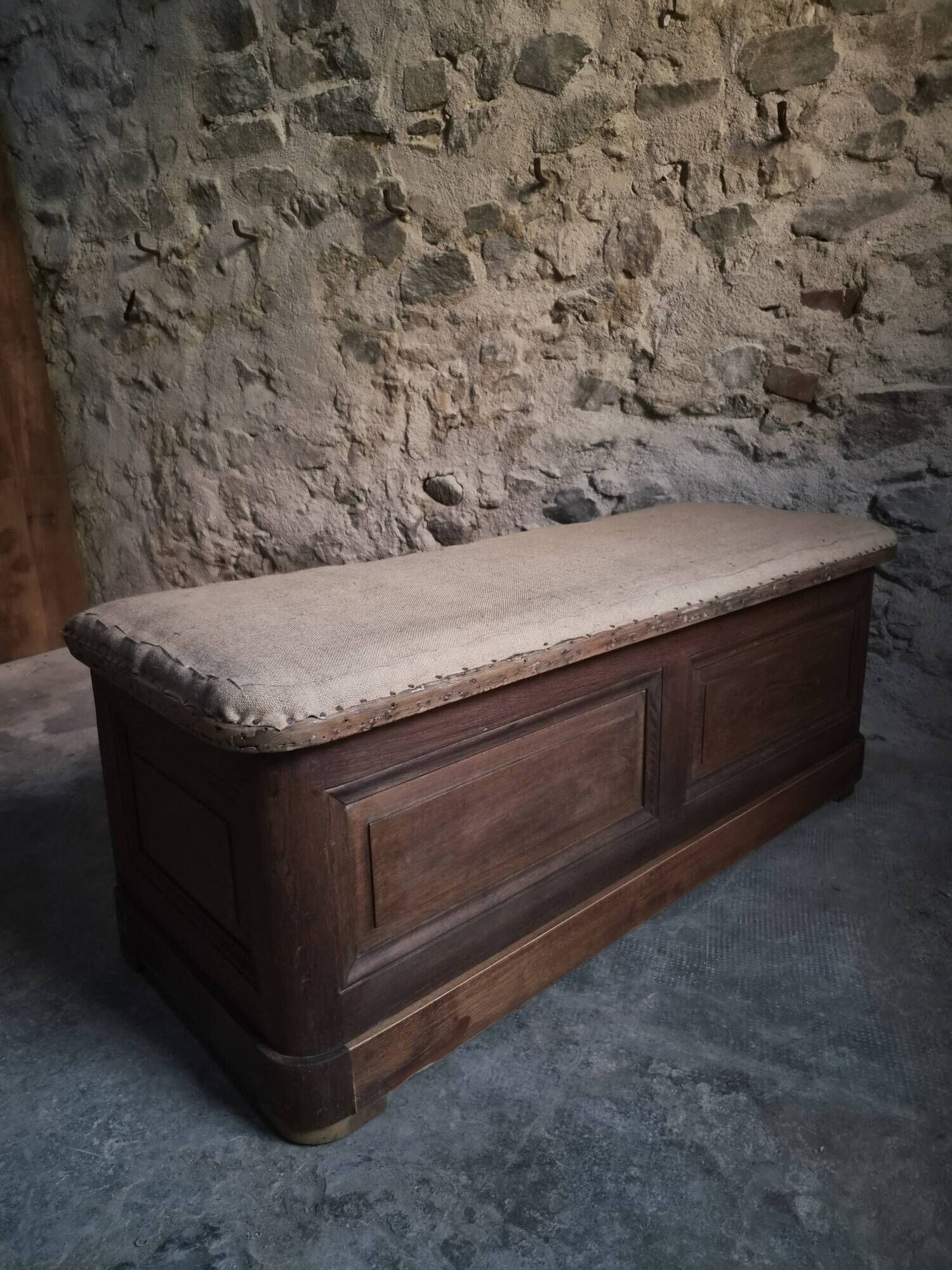 Antique French oak storage bench / blanket box, 1800–1850