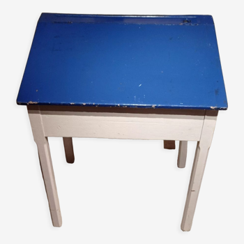 Lectern or desk